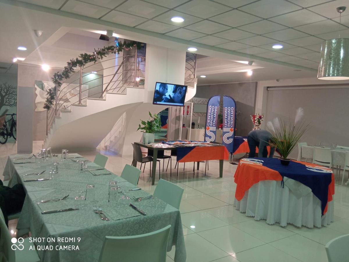 Villa Imago Roseto Degli Abruzzi Buitenkant foto