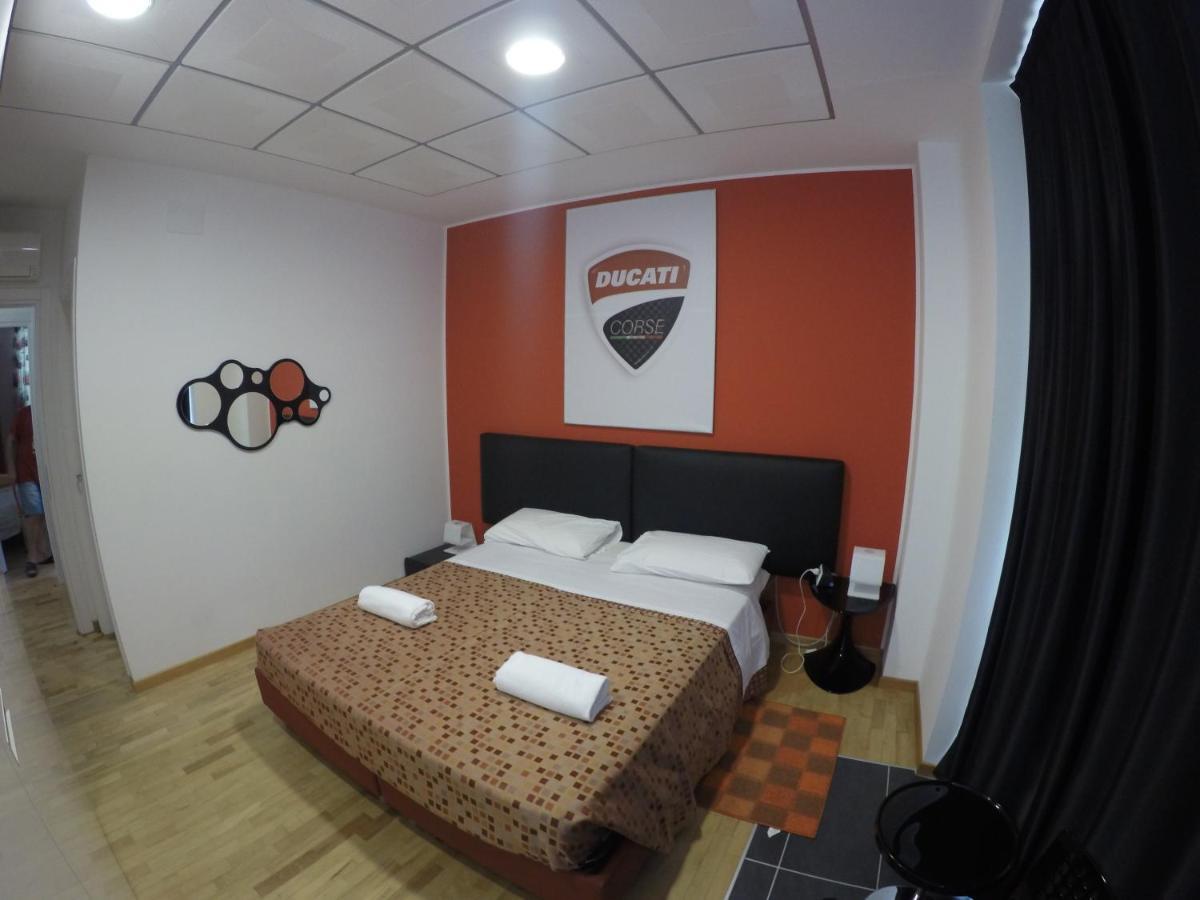 Villa Imago Roseto Degli Abruzzi Kamer foto
